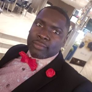 Meet your Posher, Vito